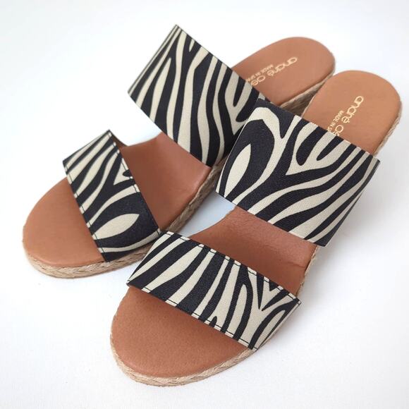 Andre Assous Espadrille Wedge Women's Sandal Size 40 US 9 Zebra Vacation $219 - Picture 1 of 8